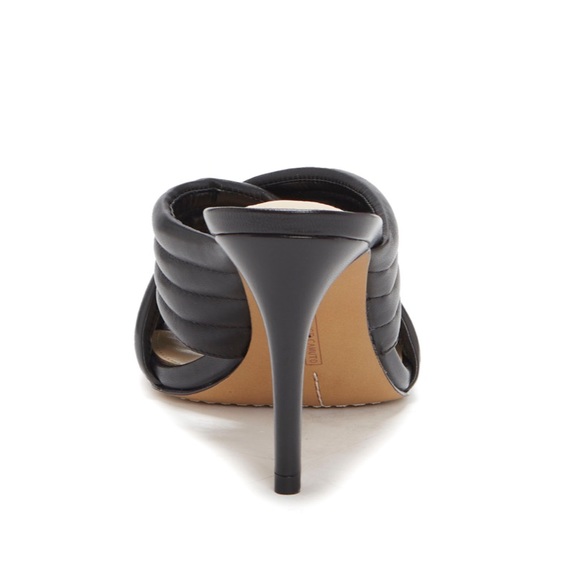 VINCE CAMUTO 👡 SARENDIE MULE 👠NWOB, 6.5 - Picture 5 of 13